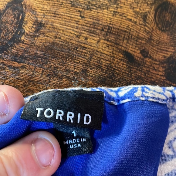 Woman’s tank top Torrid size 1 blue - Picture 2 of 2